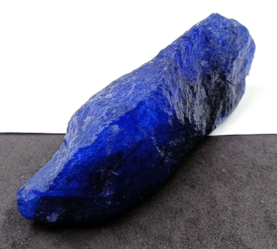 サファイヤ原石？　約2071g と言う事で購入　鑑定もしていません サファイヤ原石？ 約2071g と言う事で購入 鑑定もしていません 10