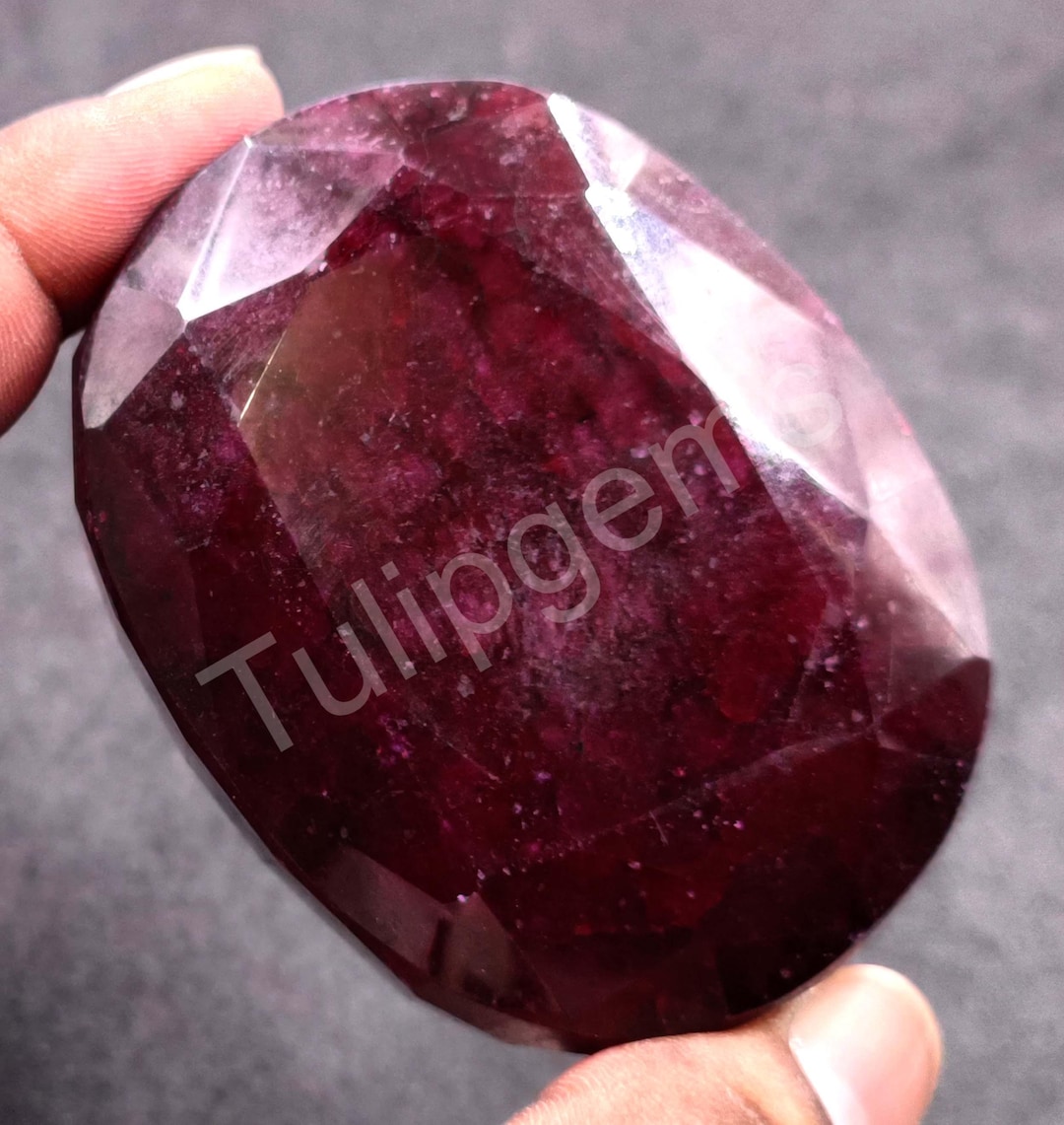 Rubis Naturel énorme De Plus De 50 Carats, Poire, Certifié - Provenance Mozambique