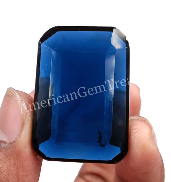 Topaze Bleue Du Brésil 9,38 Carats - Coupe Poire, Couleur Bleu Mer, Clarté VS1 - Pierre Neuve
