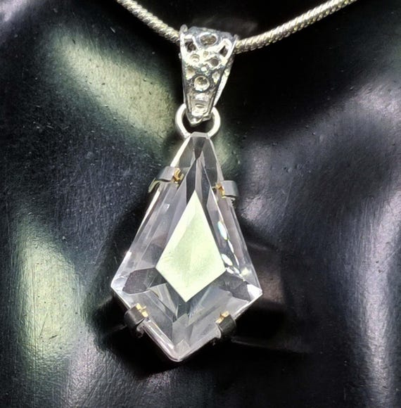 Pendentif Saphir Blanc 23 Carats - Argent 925, Certifié Naturel, Pierre Coussin