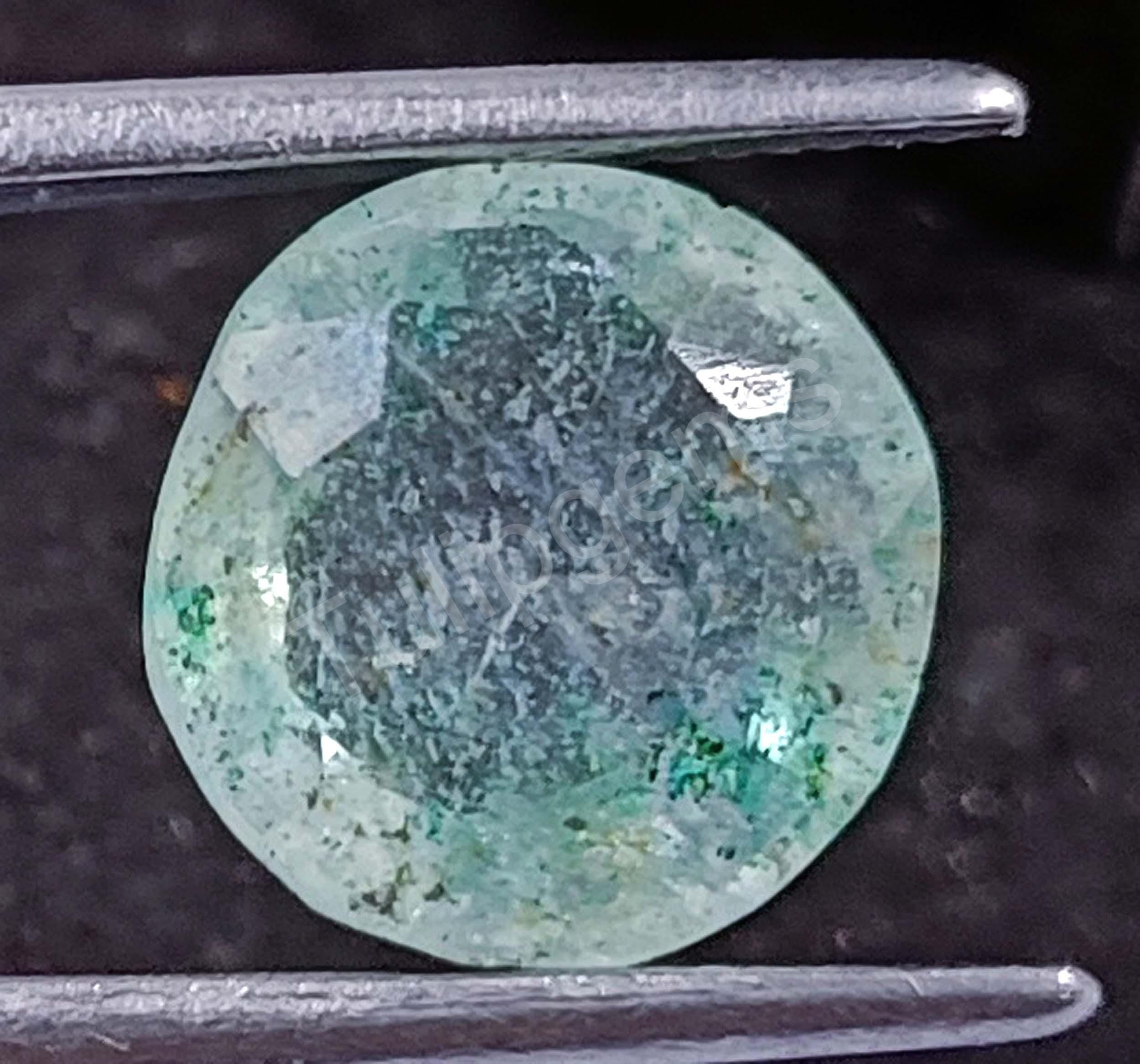 Lot 5 émeraudes Naturelles De Colombie – 0,60 Ct – Taille Carrée – Huilées