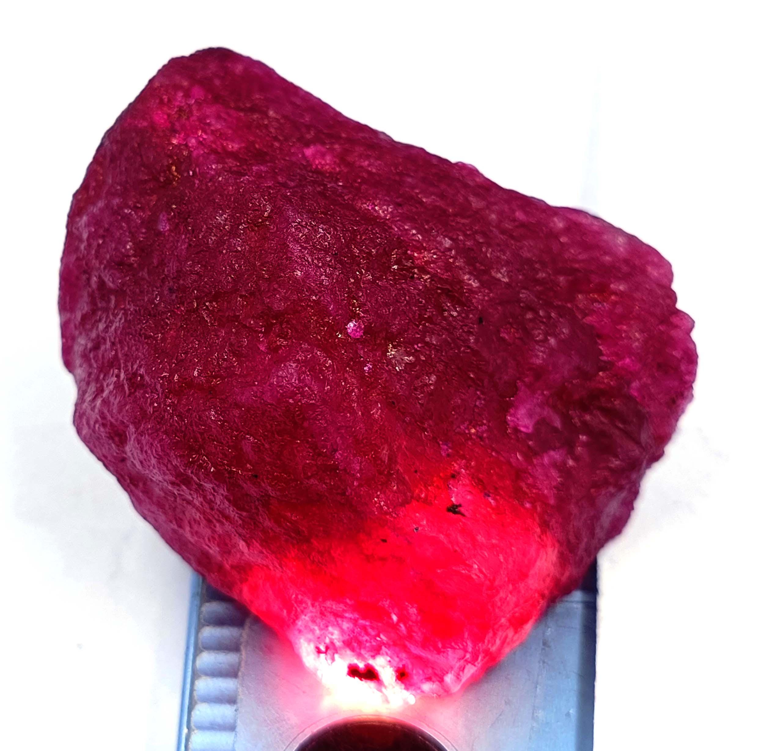 Best Quality 699.5 Ct Natural Red Ruby Rough | Certified Uncut