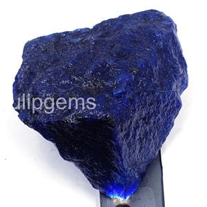 Big Size A1 Quality Tanzanite Rough 10070.00 Ct Certified Natural Blue Gemstone | Earth Mined Uncut Collector’s Piece from Tanzania | 5AJB