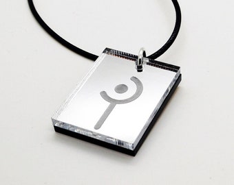 Final Fantasy XIV White Mage Necklace | Engraved