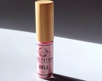 Eye Potion - DOLL | liquid eyeshadow, plant-based, glass bottle, vegan