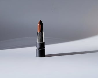Lip Charm - TULA | lipstick, low waste, natural, high-pigment, vegan