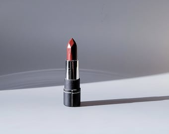 Lip Charm - INCARNATA | lipstick, low waste, natural, high-pigment, vegan