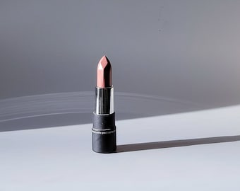 Lip Charm - VENUS | lipstick, low waste, natural, high-pigment, vegan