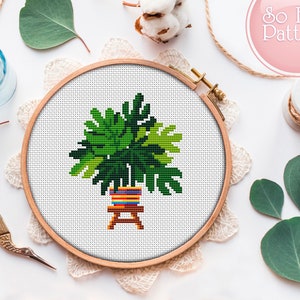 Easy Cross Stitch Pattern Beginner Plant cross stitch pattern Botanical counted cross stitch Small Needlepoint Pattern for Beginner
