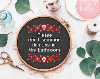 Roep geen demonen op in de badkamer kruissteekpatroon, grappige kruissteekkaart badkamer, pdf-kruissteek voor beginners