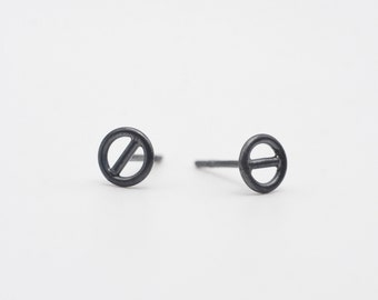 Geoxideerde zilveren stekers | Oorknopjes | Zilveren sieraden | Minimalistische studs | Zwarte oorbellen | Cirkeloorbellen | Geometrische oorbellen