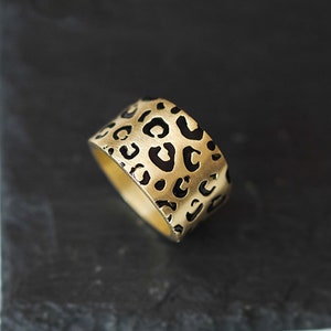 Leopard Ring, enameled 18 k gold plated sterling silver ring