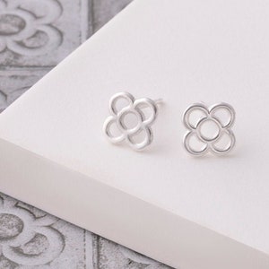 Barcelona flower earrings, sterling silver
