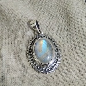 Natürlicher Mondstein Anhänger Juni Birthstone 925 Silber Statement Anhänger Boho Anhänger Artisan Design Anhänger Oval Anhänger Solitaire