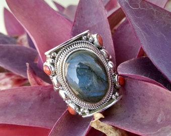 Labradorite & Coral Ring Sterling Silver Blue Flash Ring Statement Ring Gothic Ring Victorian Ring Antique Ring Wedding Promise Ring Gift