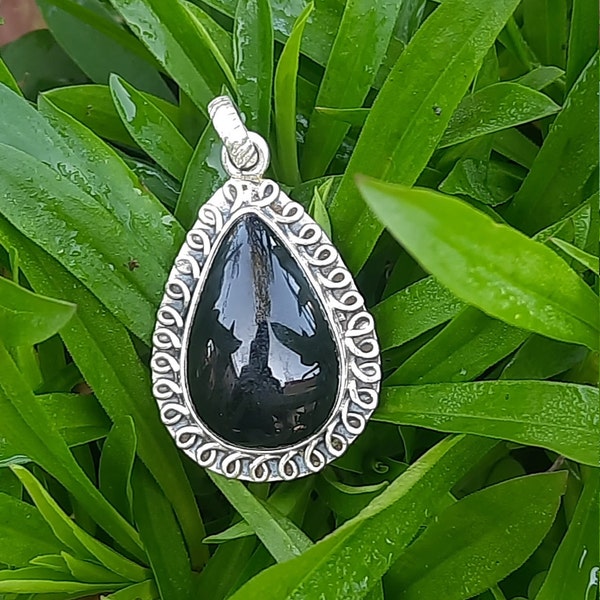 Black Onyx Pendant, 925 Streling Silver, Boho Pendant, Artisan Jewelry,December Birthstone,Boho Pendant,Dainty Black Pendant,Classic Pendant