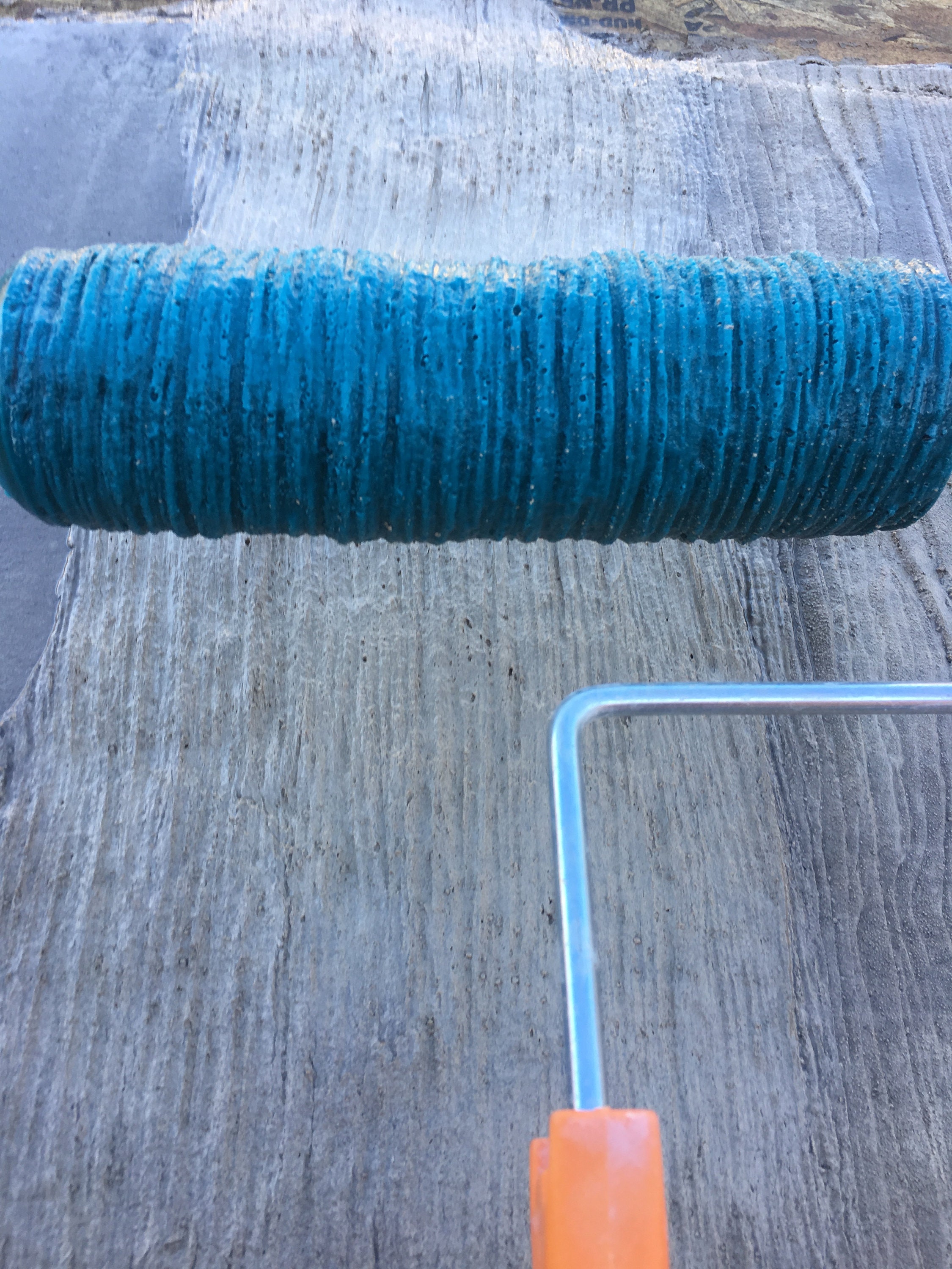 Concrete Texture Rollers Medium Wood Grain & Exquisite Barnwood