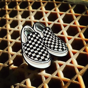 Wavy best sale checkerboard vans