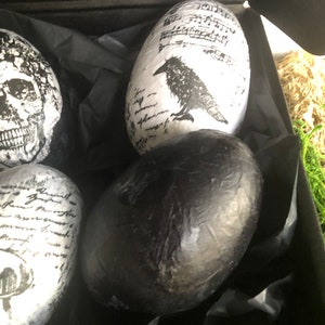 Creepy Easter | Primitive Easter | Goth Easter | Decoupaged Eggs - Etsy
