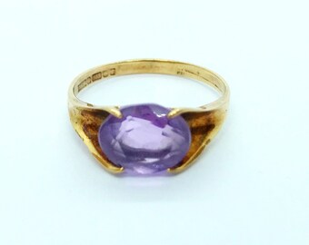 AMELIE - 9k Gold & Amethyst Ring