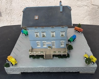 HO Scale Model Of The Blue House Cafe.