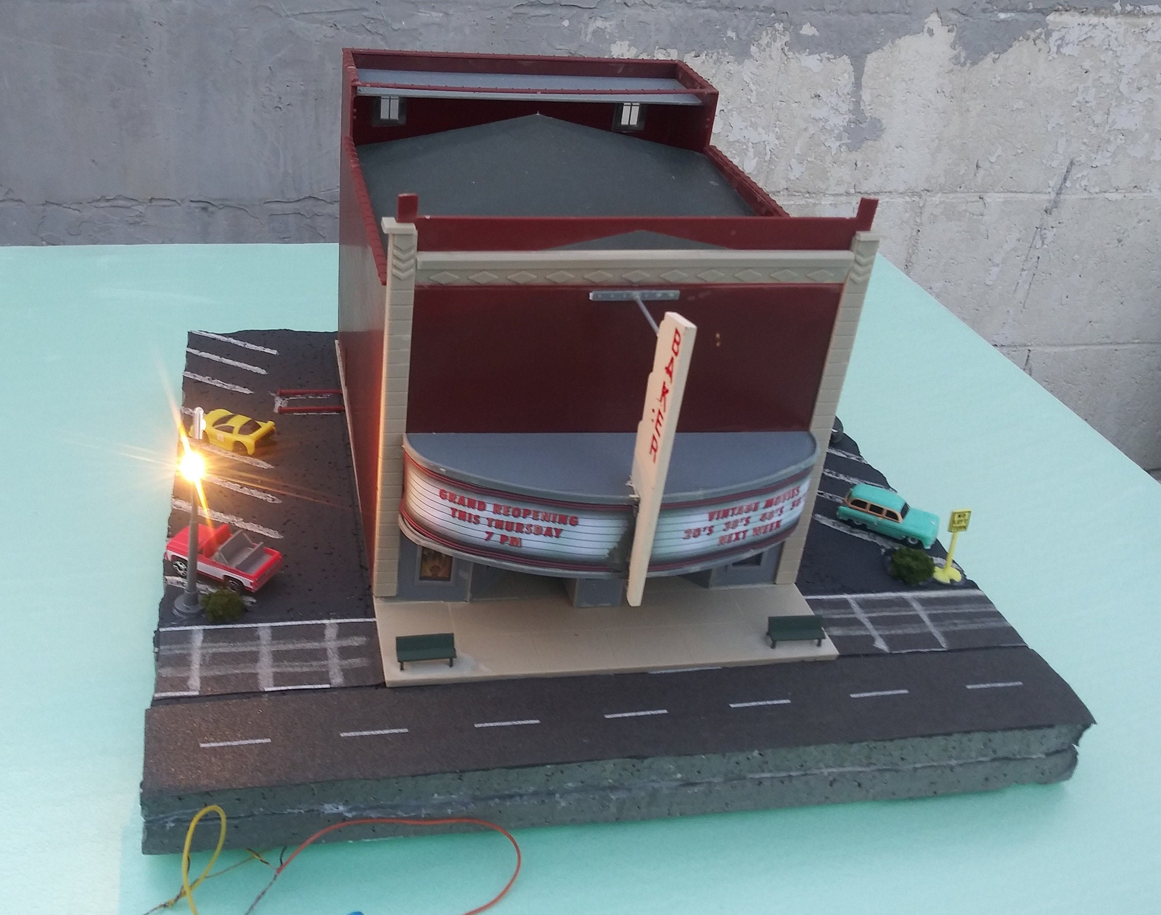 HO 187 Scale Model Vintage Movie Theater Etsy