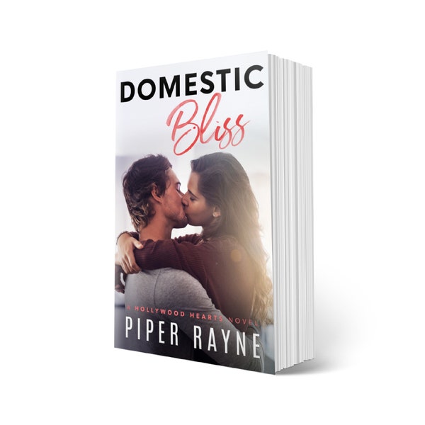 Domestic Bliss (Hollywood Hearts #3)
