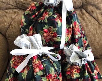 Holiday Reusable Fabric Gift Bag Set With Drawstring Top, Christmas
