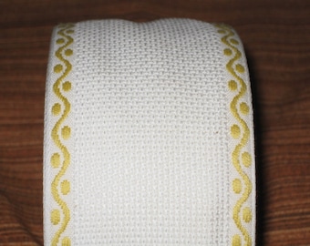 Stickband Aidastickband 6cm breit weiß/ gelbe Bordüre, 1 Meter