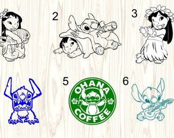 Puede incluir: Colección de seis ilustraciones en blanco y negro y azul que representan personajes de la película de animación Lilo & Stitch. Las imágenes incluyen a Lilo, Stitch y la frase "Ohana Coffee".