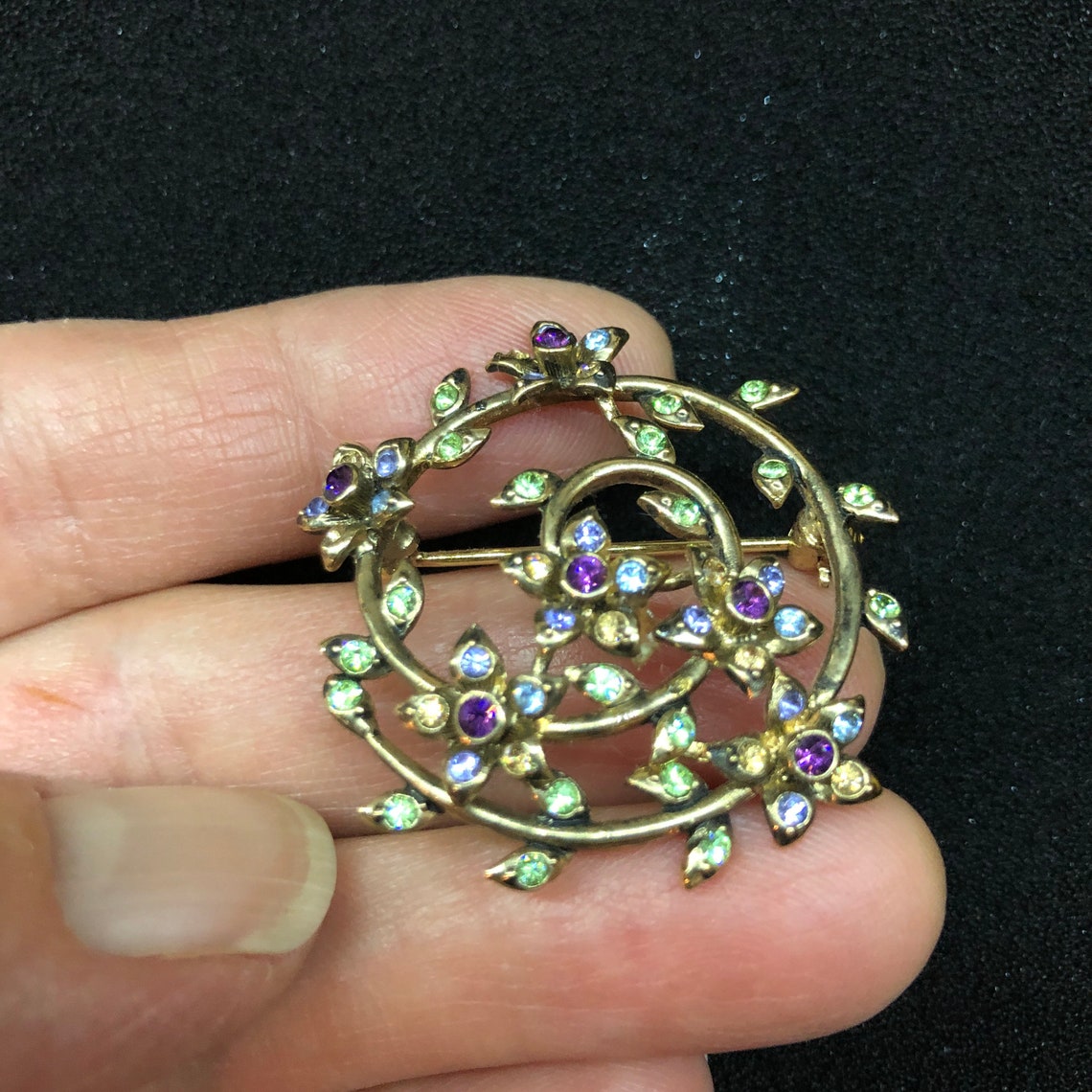vintage rhinestone jewelry makers