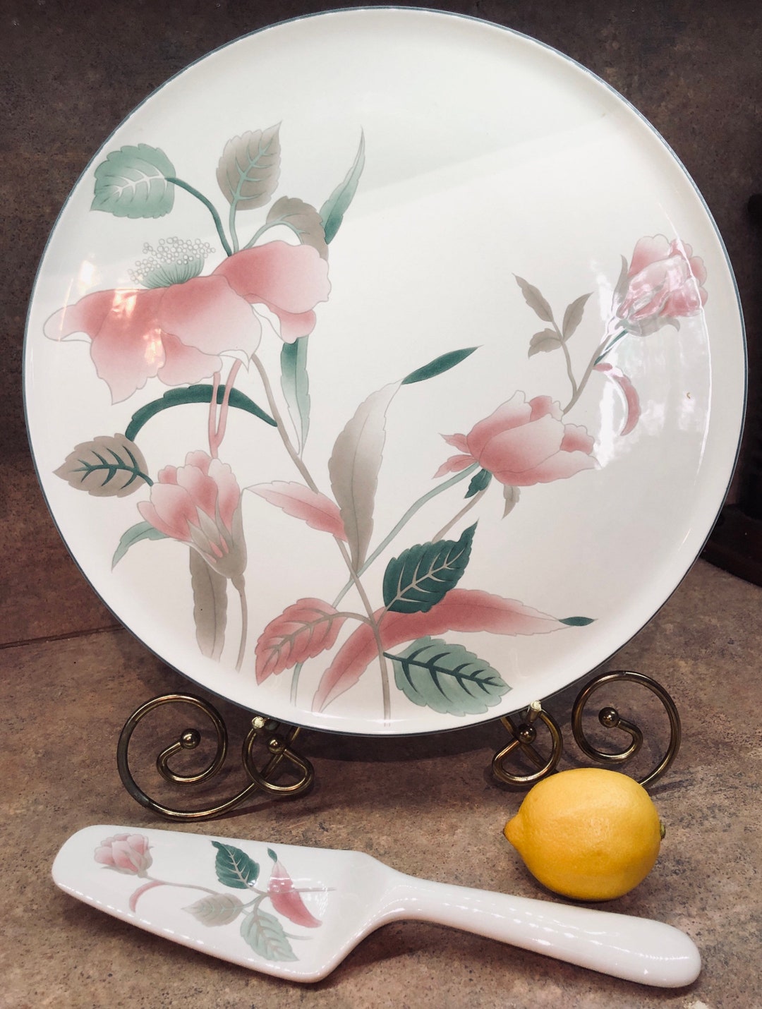 Mikasa Continental SILK FLOWERS Cake Plate Serving Platter 12 & Cake