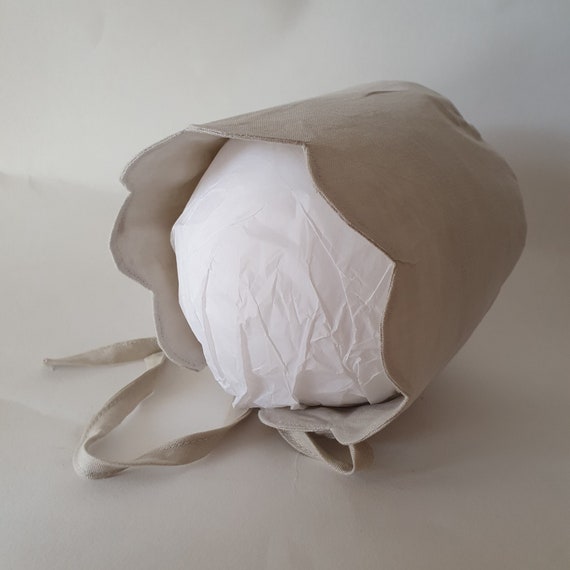 Lola, Bone Linen Baby Bonnet, With Scallop Brim,