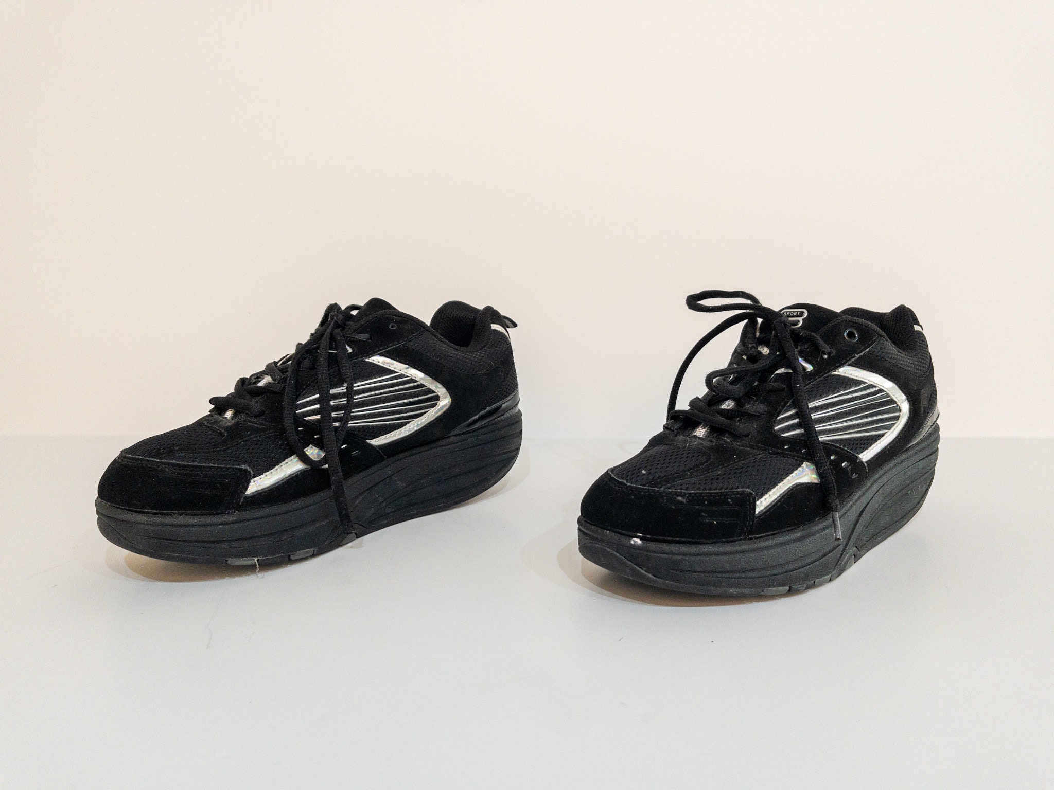winnen shampoo gemakkelijk Vintage BLACK Platform RUNNERS Tennis Shoes Chunky Dad Shoes - Etsy