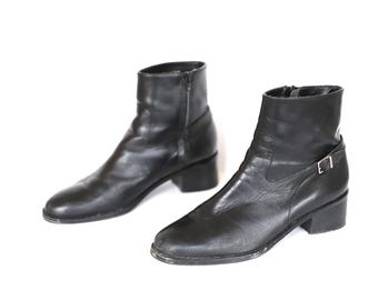 Caslon Miller Chelsea Water Resistant Black Leather Ankle Boots Caslon Miller Water Resistant Chelsea Boots Lug Sole Sz 8  main image 4