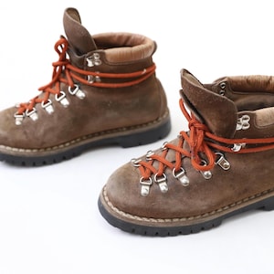 vintage SWISS alps mid-century heavy duty WOMEN&#39;S hiking boots brown suede red laced hikers -- size 6.5 women&#39;s -- FREE shipping U.S.A
