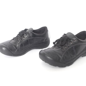 vintage y2k PLATFORM black KEEN brand platform chunky mom shoes - size 9.5 women&#39;s