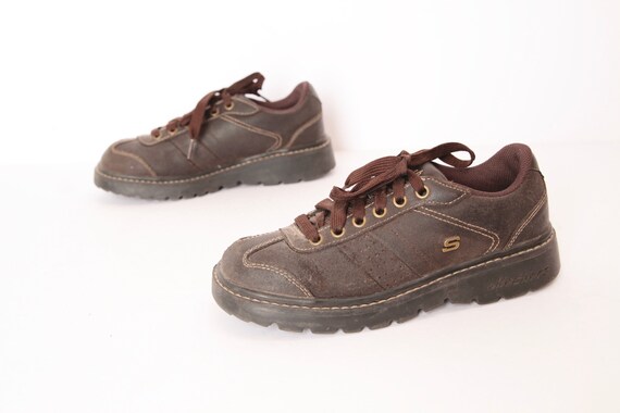 womens brown leather skechers