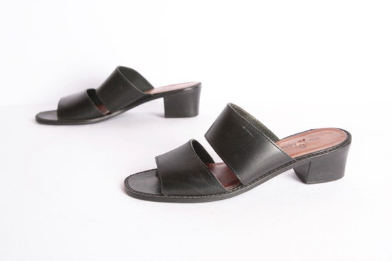 black wide strap sandals