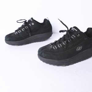 black platform tennis shoes