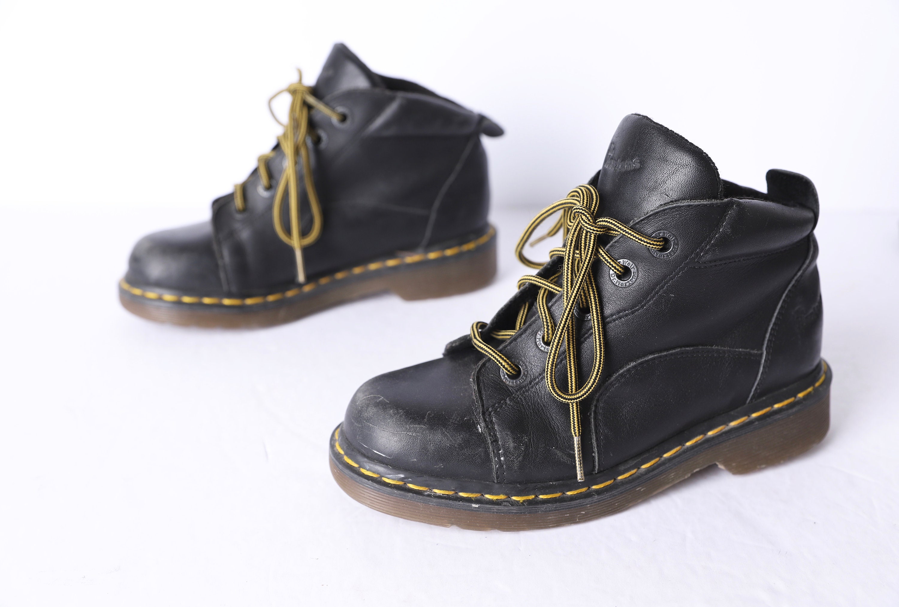 Vintage US Size 5 Women's Dr. MARTENS Black Grunge 1990s Vintage US Size 5 Women's Dr. MARTENS Black Grunge 1990s