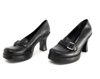 vintage Dr. Marten STYLE Ellemenno brand Platform mary janes 90s y2k black VEGAN women's size 7 platform -- FREe shipping in the U.S.A.