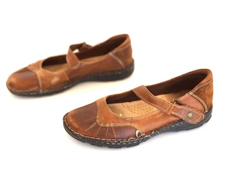 brązowe skórzane damskie balerinki MARY JANE'S w stylu vintage z lat 90. XX wieku, zapinane na zatrzaski, rozmiar 10 damskie