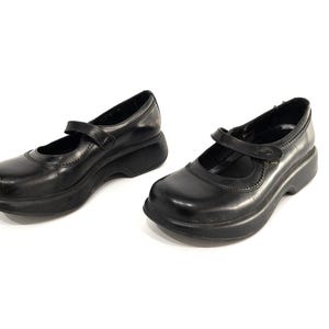 vintage leather PLATFORM 1990s Vintage Chunky Mary Jane Platform --size 8.5