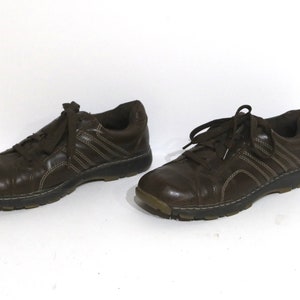 vintage y2k brown contrast stitch SKECHERS style Lower East Side vegan leather CHUNKY women's size 8.5 low rise stompers