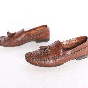 vintage brown LEATHER penny loafers tassel summer fall flats slides -- women&#39;s US size 8.5 N