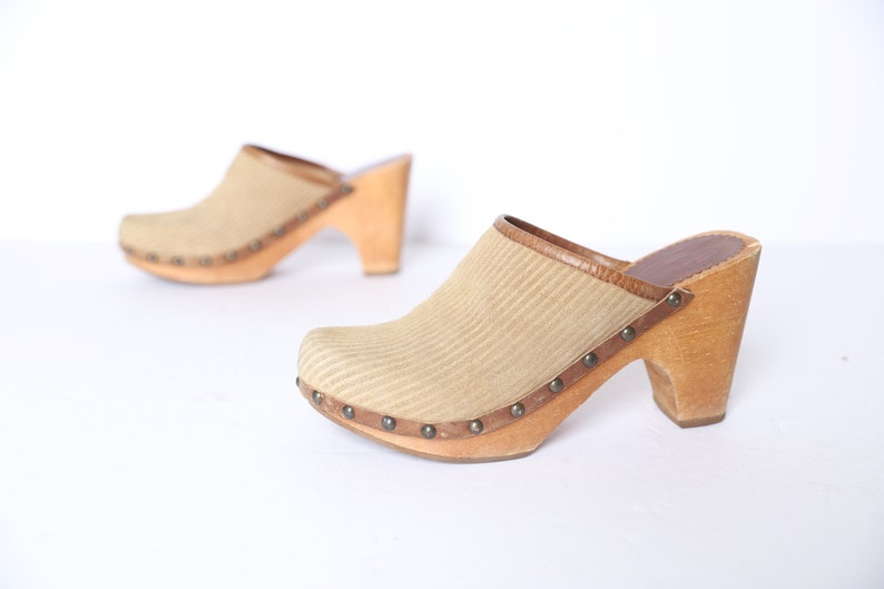 corduroy clogs