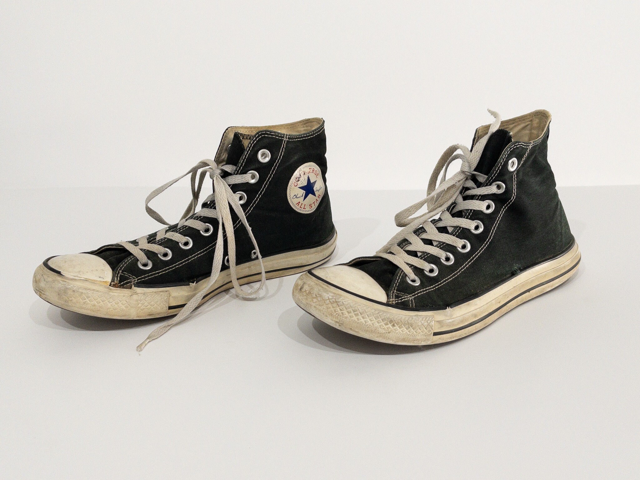 One Star Converse - Etsy