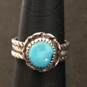Kingman turquoise circlet Sterling Silver Ring Sz 5.5