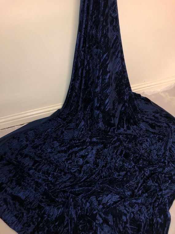 3 MTR QUALITY NAVY BLUE ICE CRUSH VELVET FABRIC..58 INCHES WIDE